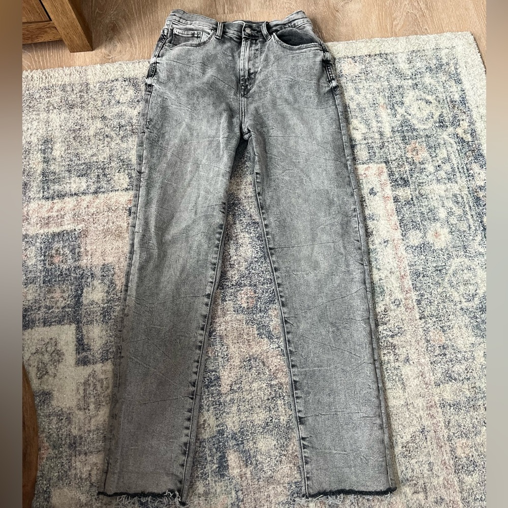 Super Cute Kensie Jeans Size 6!